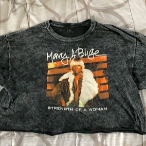 Mary J Blige cut off crop tee